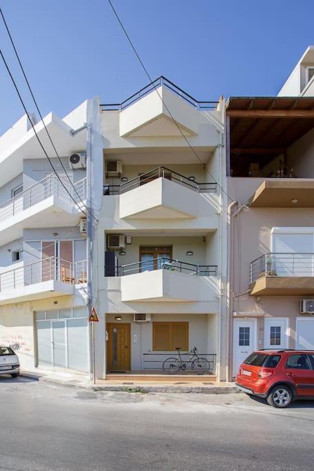 Piranthou Studios & Apartments イラクリオン エクステリア 写真
